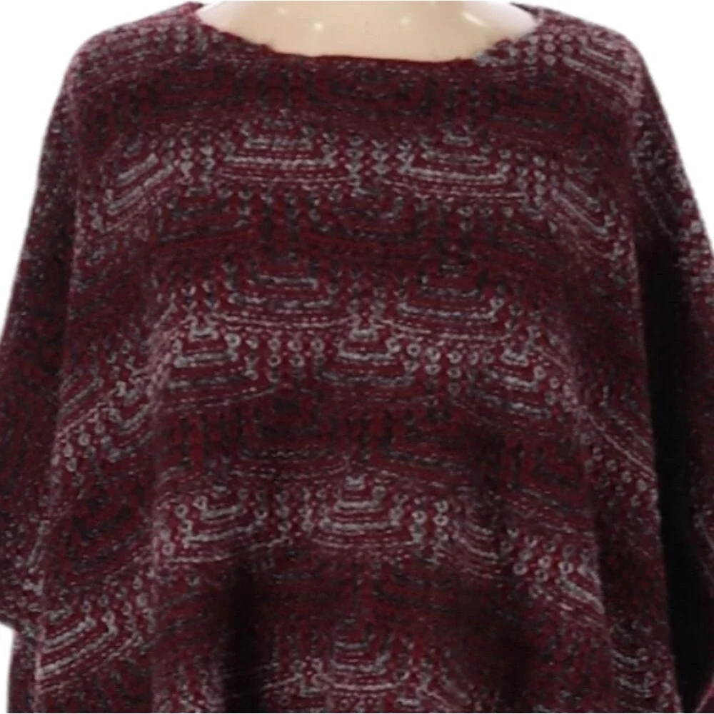 Anthro Mystree Poncho Sweater Size S/M Frayed Hem Chunky‎ Knit Boho Hippie